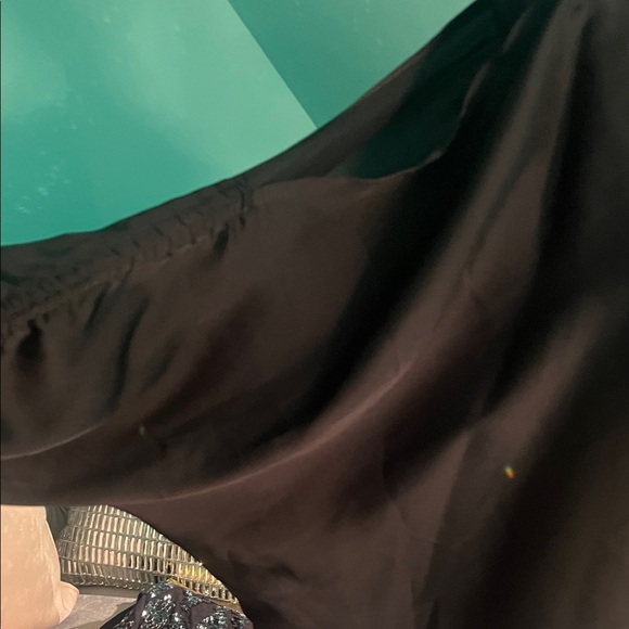 MICHAEL Michael Kors Black Cold Shoulder Blouse - Picture 6 of 9